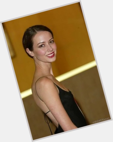 Amy Acker exclusive hot pic 9