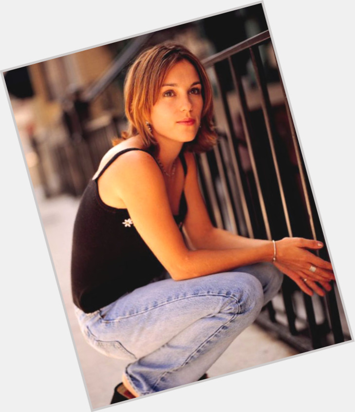 Amy Jo Johnson exclusive hot pic 10