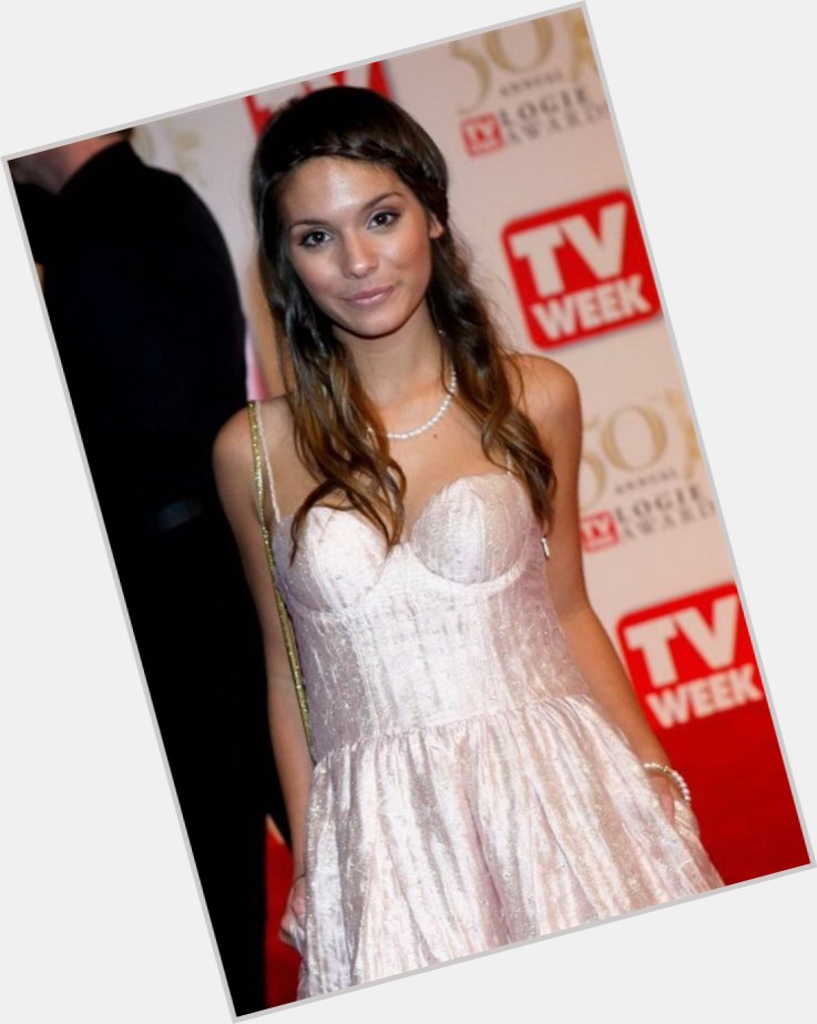 Caitlin Stasey exclusive hot pic 6