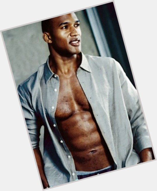 Henry Simmons New Pic 3