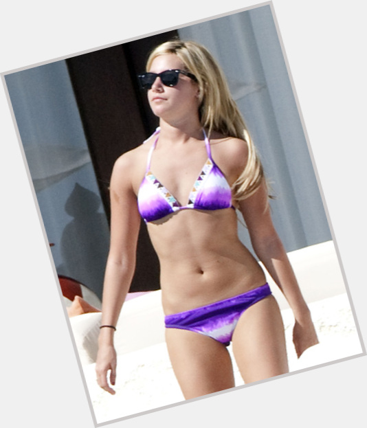 Jennifer Tisdale full body 5