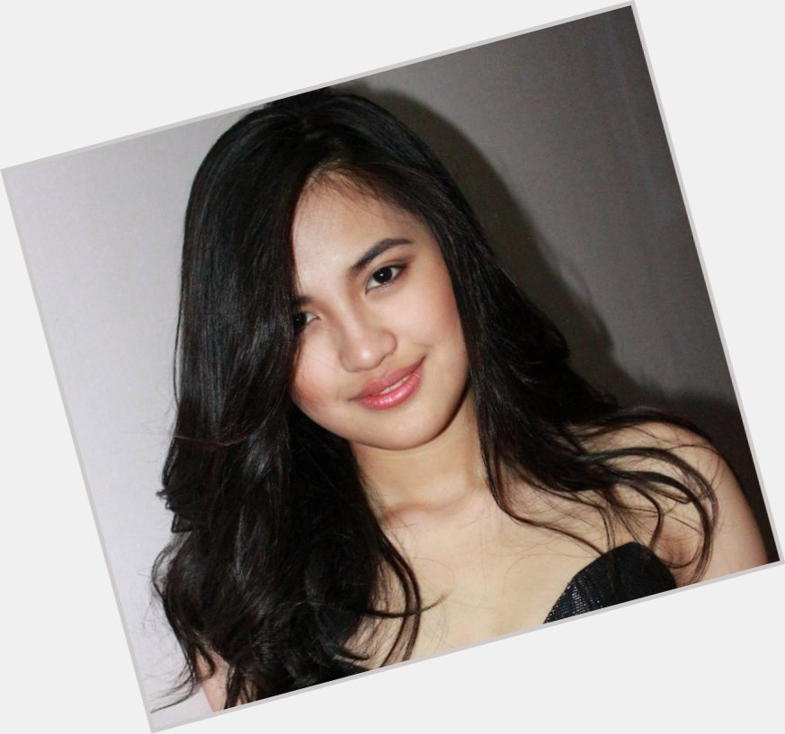 Julie Anne San Jose Full Body 10