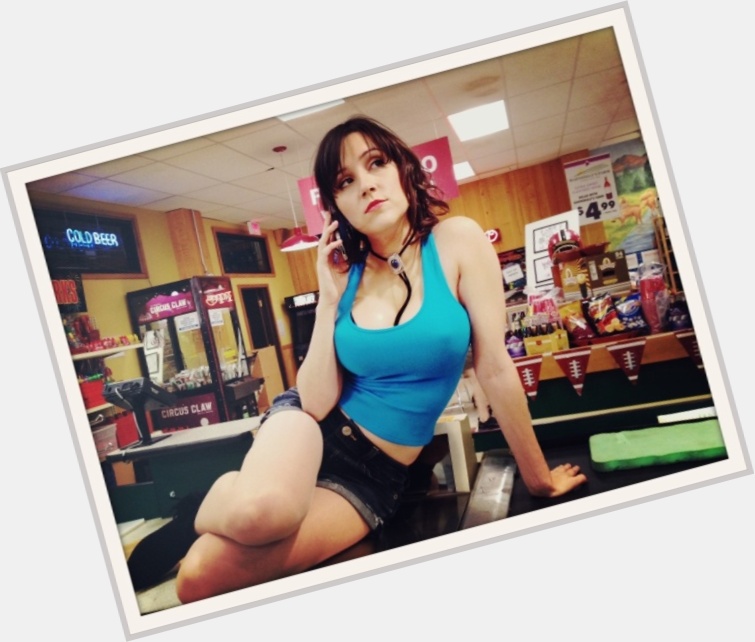 Shannon Woodward new pic 4