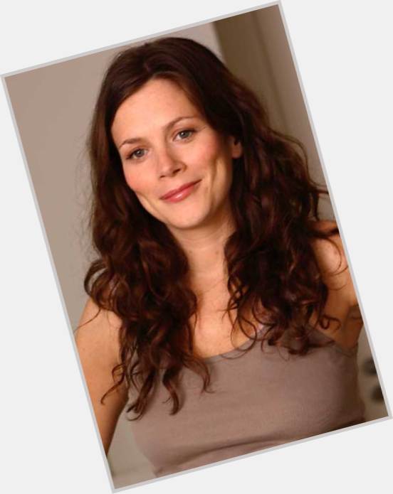 anna friel land of the lost 8