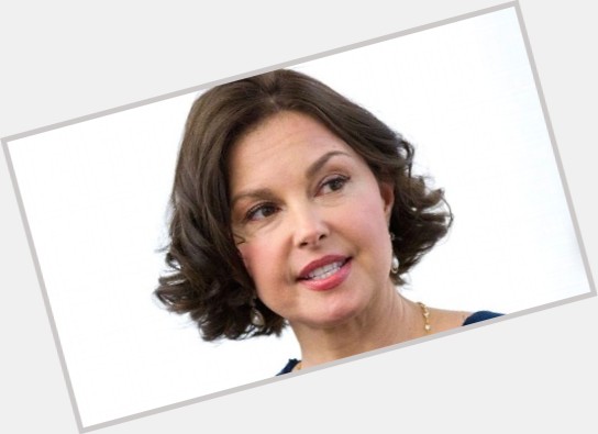 Ashley Judd Star Trek 0