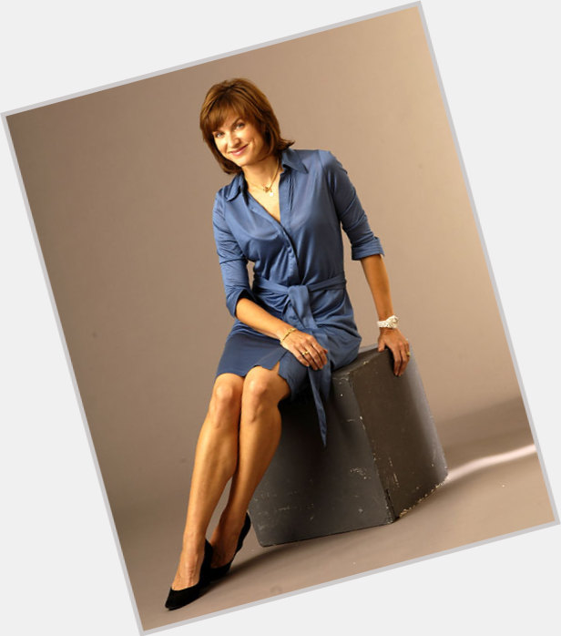 fiona bruce boots 9