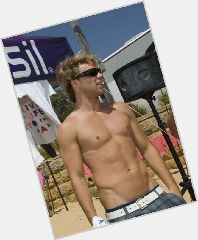 lincoln lewis body 3
