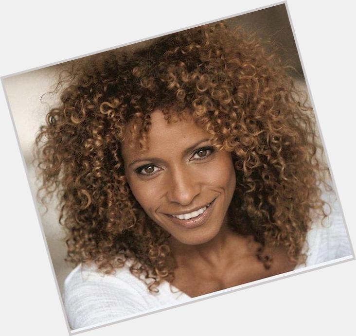 Michelle Hurd&#39;s Best Moments - michelle-hurd-and-garret-dillahunt-0