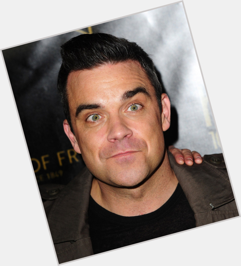 Robbie Williams Shirt Off 0