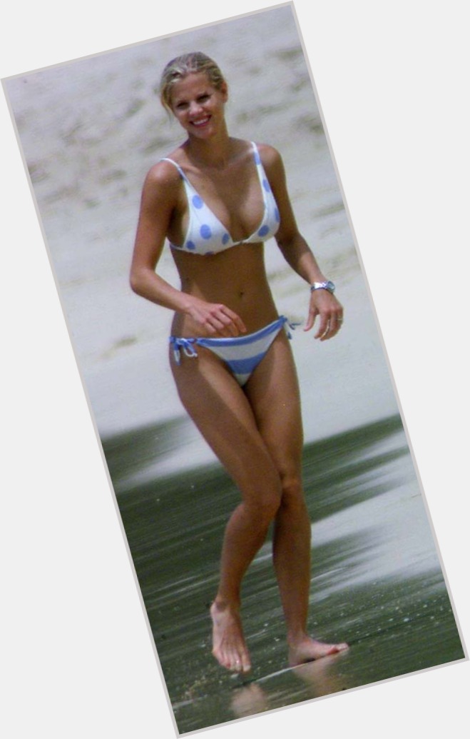 Elin Nordegren full body 10