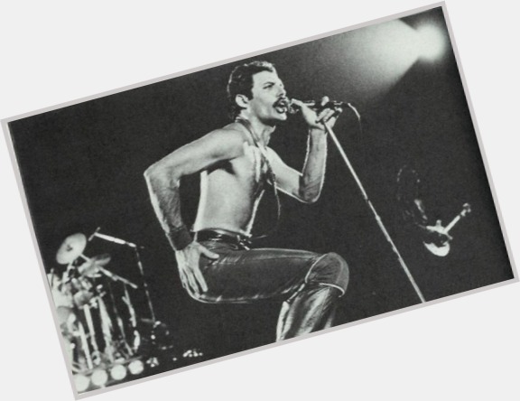 Freddie Mercury body 3