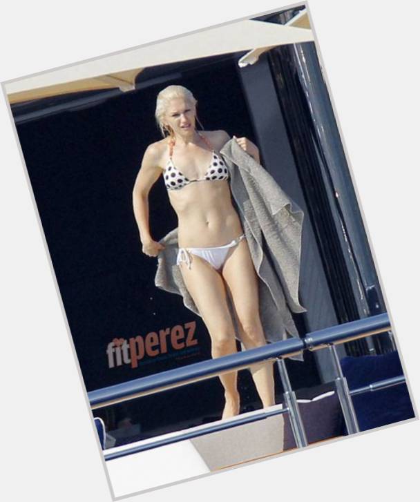 Gwen Stefani sexy 6