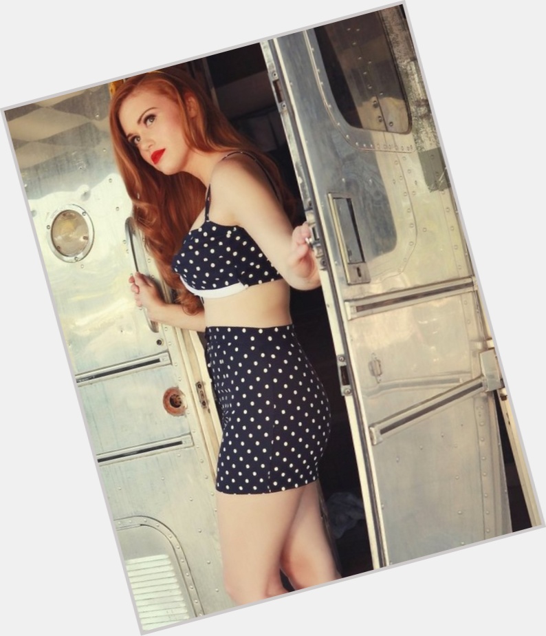 Holland Roden new pic 8