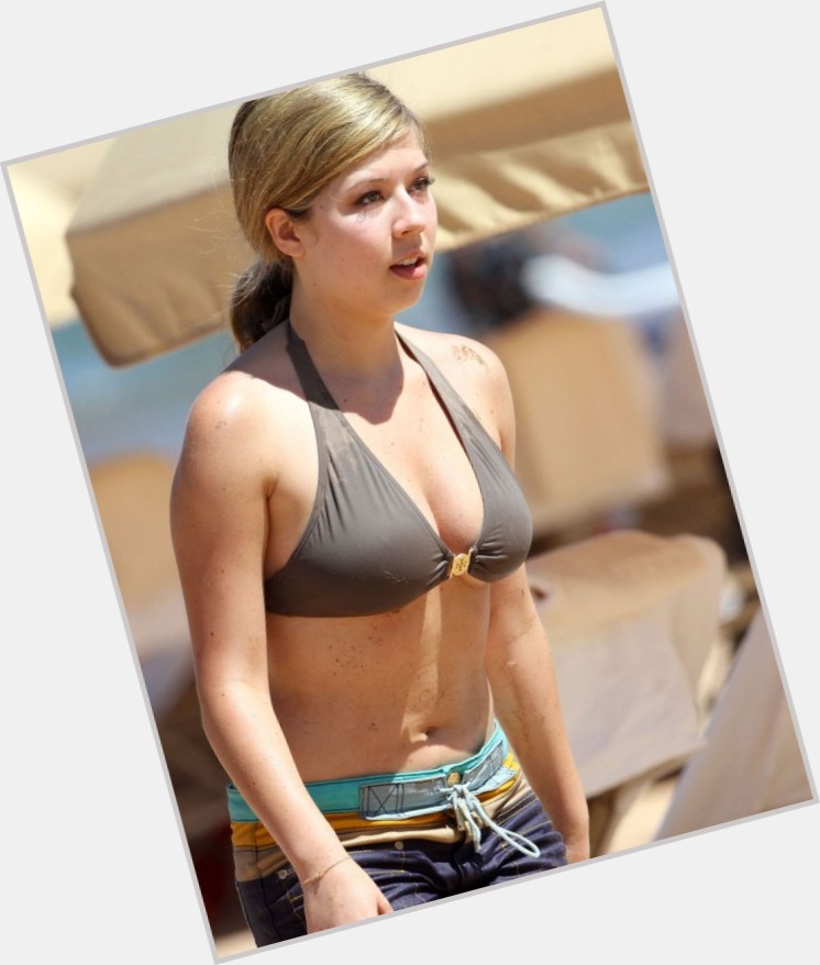 Jennette Mccurdy sexy 4