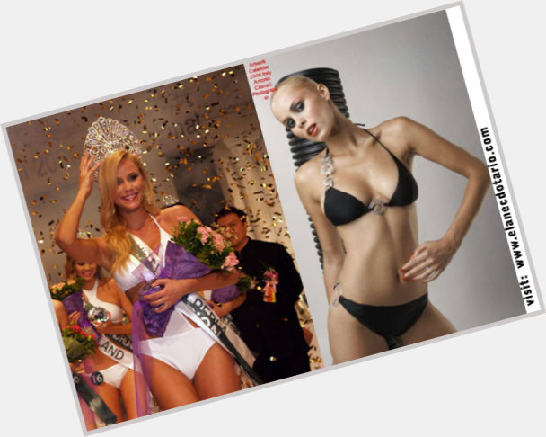 Julia Liptakova full body 6