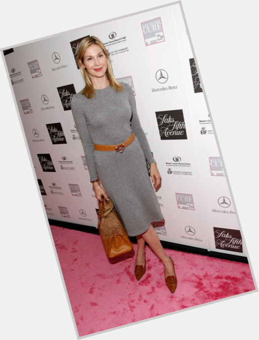 Kelly Rutherford full body 10