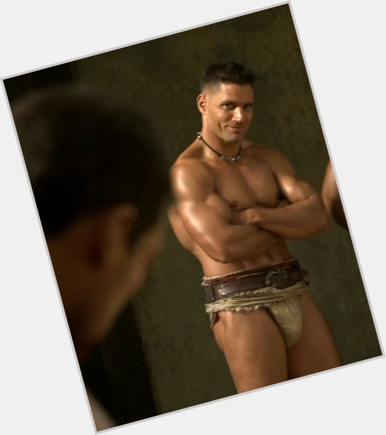 Manu Bennett exclusive hot pic 3