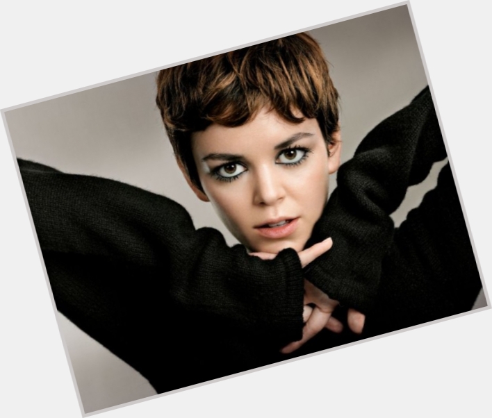 Nora Zehetner new pic 6