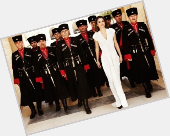Queen Rania dating 5