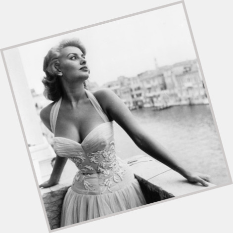 Sophia Loren young 9