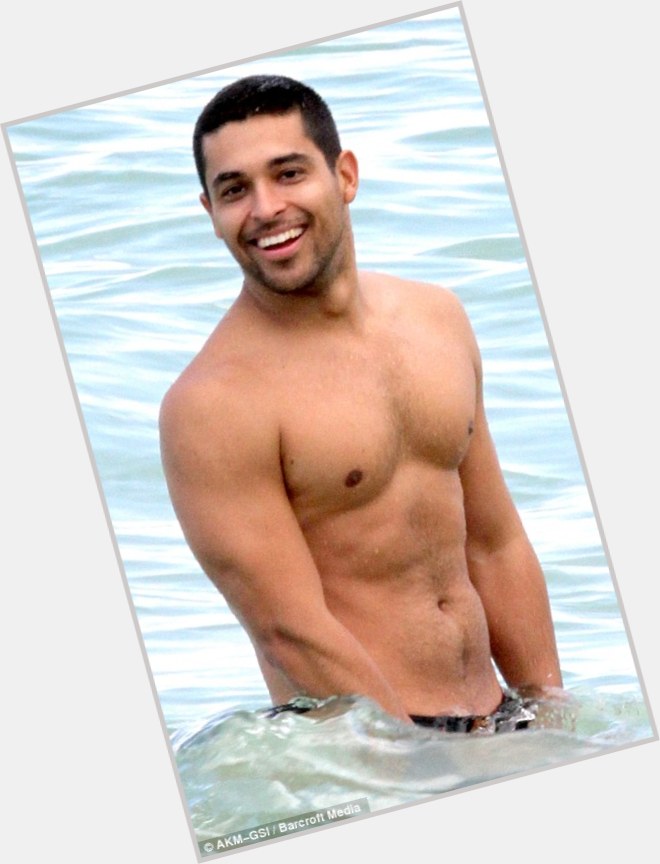 Wilmer Valderrama body 3