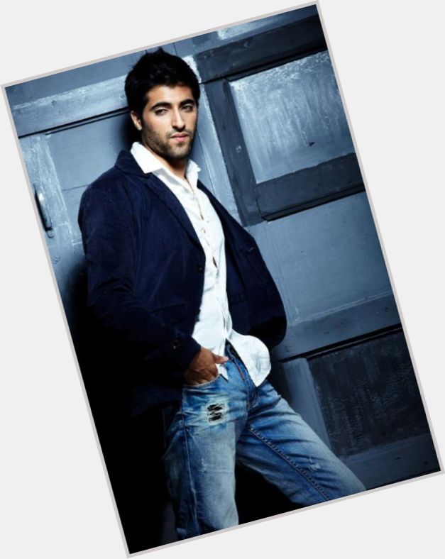 akshay oberoi girlfriend 4