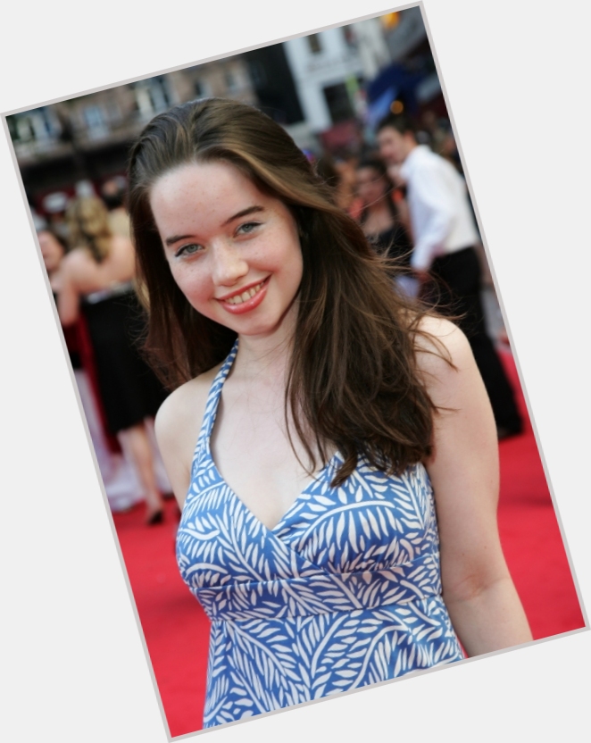 anna popplewell 2013 9