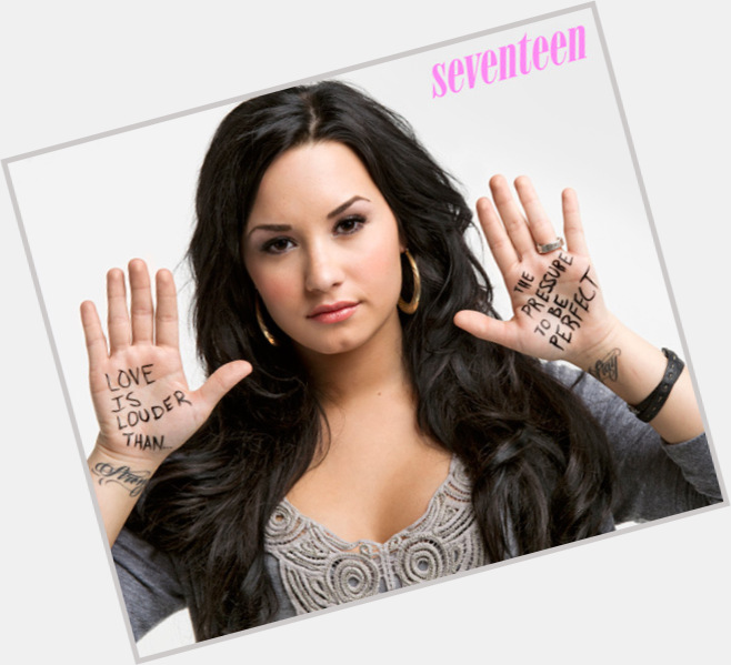 Demi Lovato birthday 2015