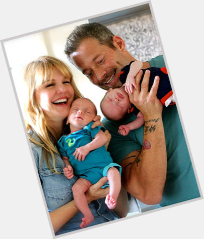 Kathryn Morris And Johnny Messner 1