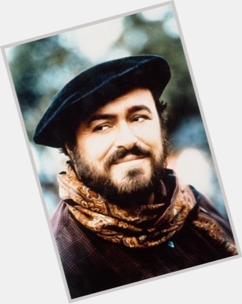 Luciano Pavarotti Singing 0