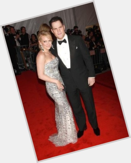mike comrie and hilary duff engaged 1